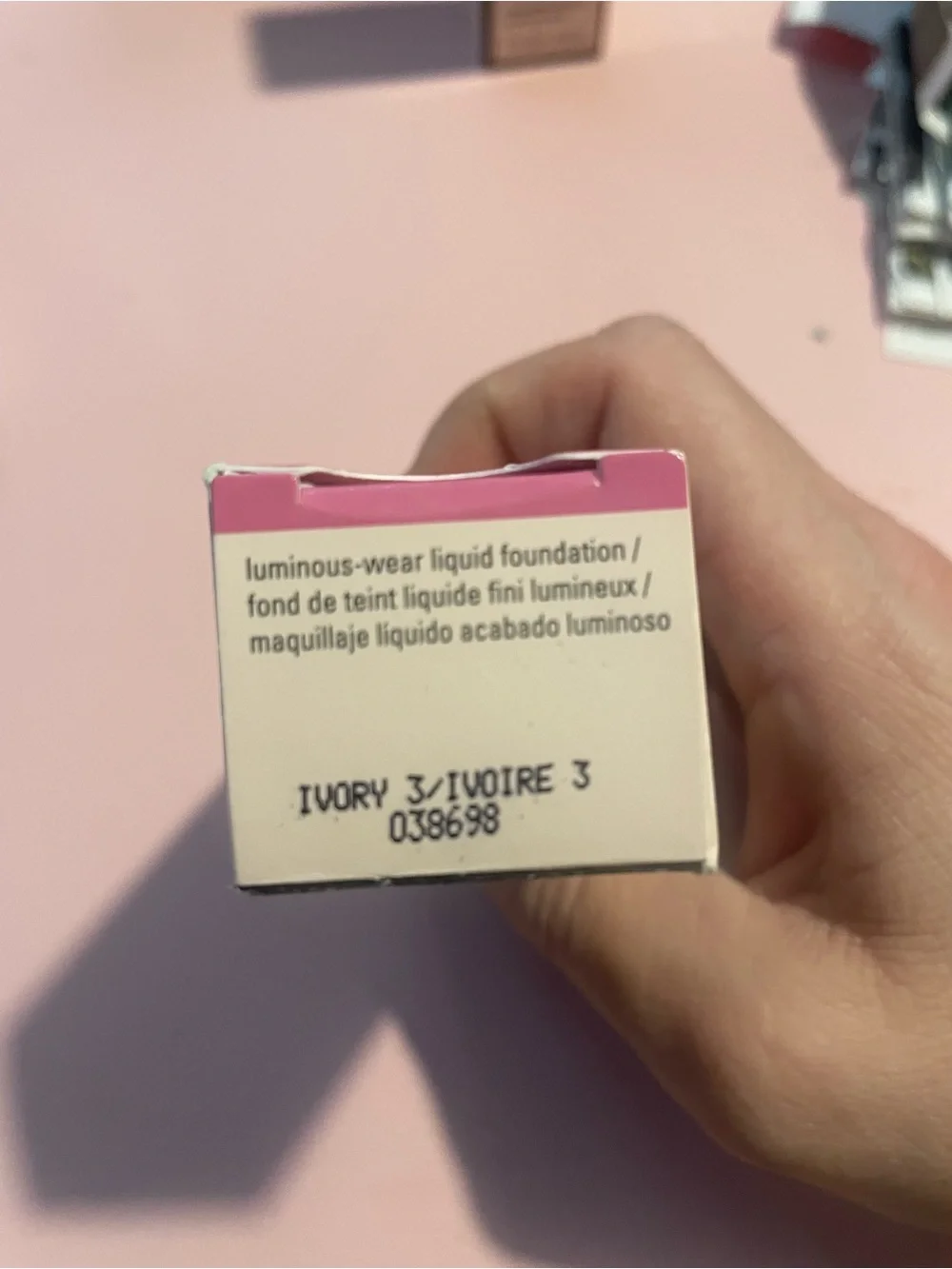Mary Kay TimeWise Luminous-Wear Liquid Foundation - shade Ivory 3